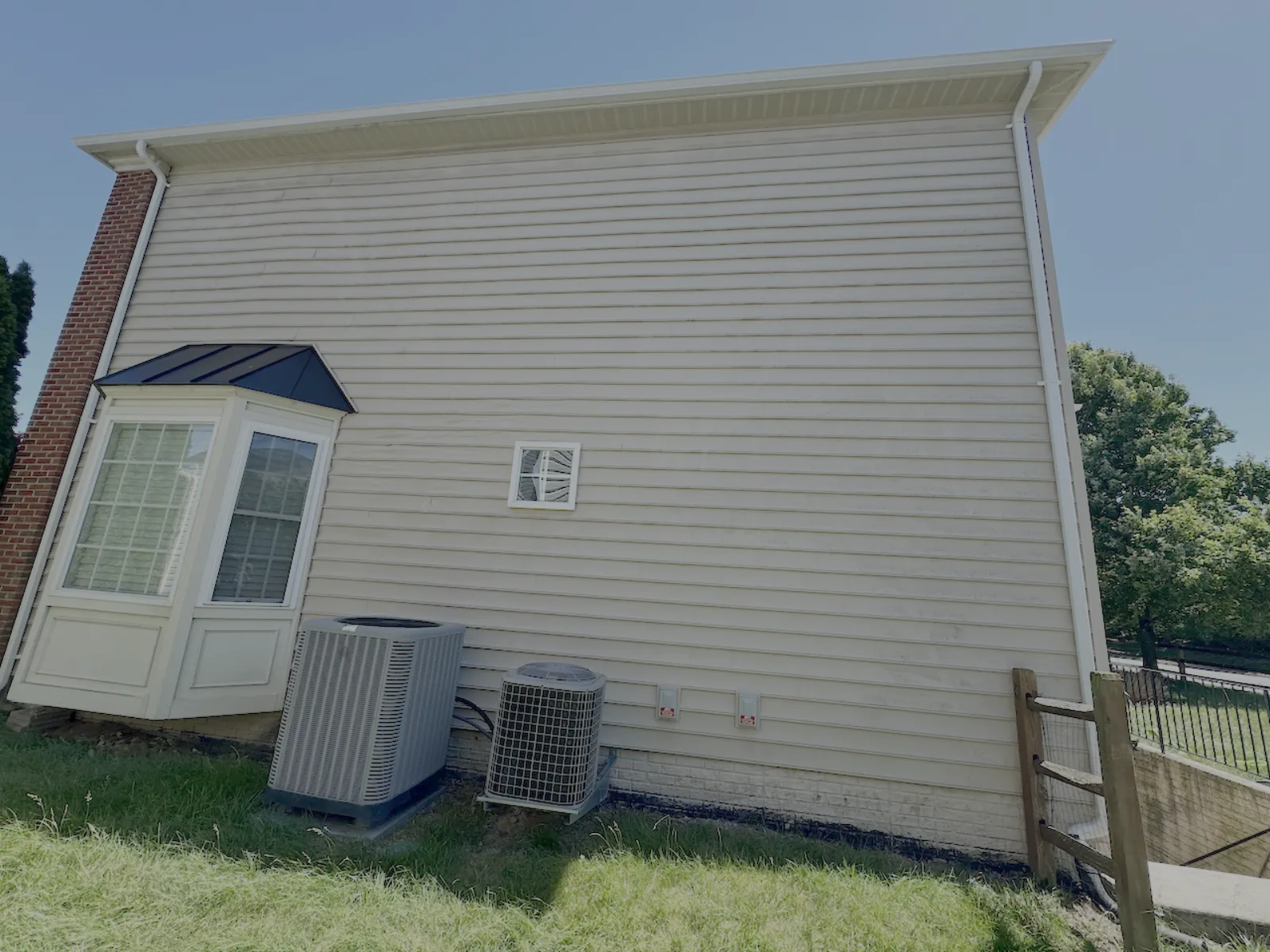 House Siding before cleaning